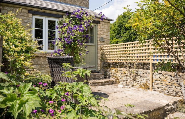 Stunning 2 Bed Cottage in Fordwells - Foto 51