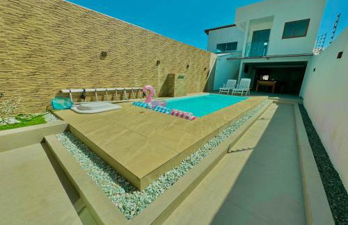 Bela acomodação em jacuipe com churrasqueira, piscina, mesa de sinuca e três quartos, dois sendo suítes! Além de muito espaço por toda a área! - Foto 2