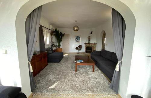 Large villa, great view with private swimming pool - Foto 17