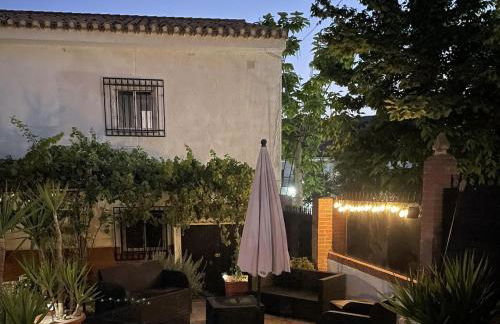 Lovely 10-bed Villa With Private Pool & Garden - Foto 79