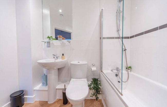 Bristol City Centre - 2 Bedroom Apartment - Marsh House - Photo 48