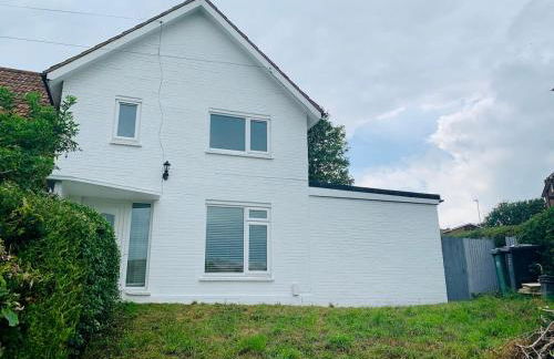 Woodingdean Contractor Pad - FREE Car & Van Parking - Foto 19