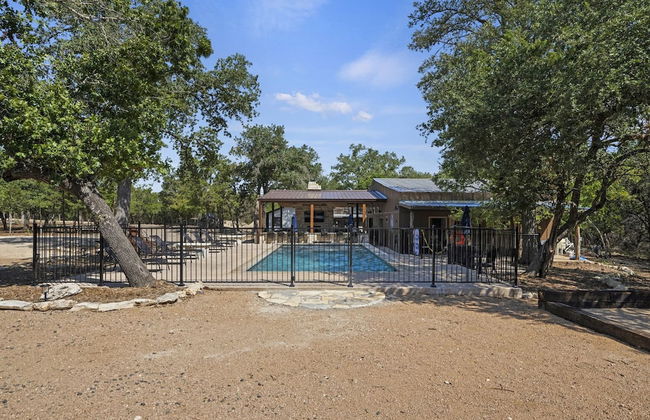 Luxury Retreat for 28 Terracotta Bliss Getaway - Photo 45