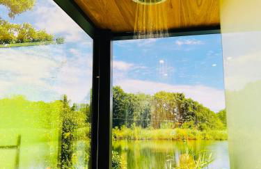 Cosy Mirrored House next to a Magical Swimming Lake - Foto 20