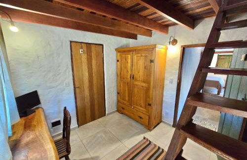 Chalé Mata Virgem - 1km do centro, ao lado de várias cachoeiras, com cozinha completa e conforto para até 6 pessoas - Foto 25