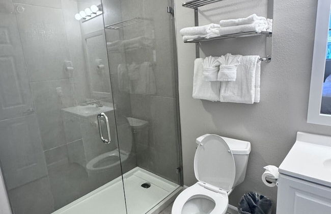 John's Pass Hotel - Photo 38