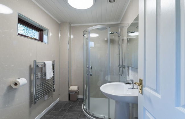 Bluebell Lodge 2 with Hot Tub - Foto 13