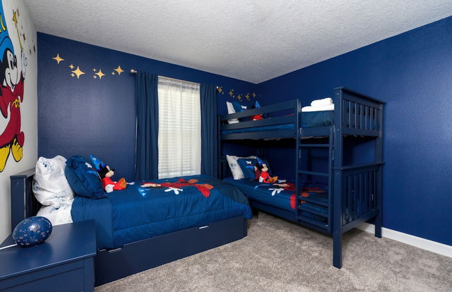 Luxurious Family-friendly 5 Bd 12 Guests w Screened Pool Close to Disney - Foto 77