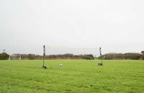 Naut Retreat, The Cart Lodge - Cosy cottage, walk to Porthcurno beach, Pedn Vouder & Minack Theatre - Photo 32