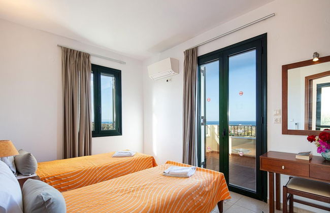 Villa Eleni in Pigianos Kampos - Photo 25