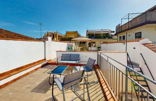 Casa Vacanza da Zero - Terrazza Etna a 5' dal Mare - Foto 16