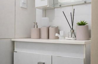 Apartamento Completo para até 6 - 3 Quartos - Garagem Coberta - Conforto de Verdade - Check-in Automático - Foto 14