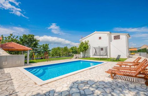 Five-Bedroom Holiday Home In Blato Na Cetini - Photo 5