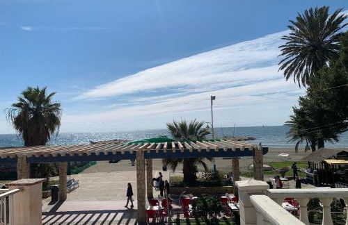 Calle Quitapenas 37 - Photo 1