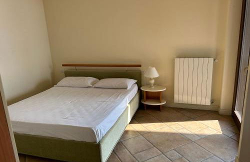 Lago Maggiore - Traumbalkon mit Seeblick & Pool und 2 SZ - Foto 9