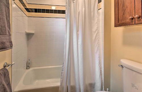 Nekoosa Golf Course Retreat with Hot Tub! - Foto 21