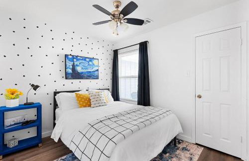 Cedar Park 4BR HotTub PingPong - Photo 4