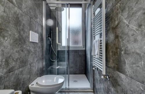 FREE Parking Large Apartment x11 with 4 bathrooms - Photo 48