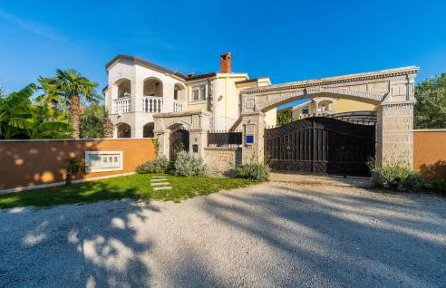 Beautiful Apartment In Porec - Foto 12