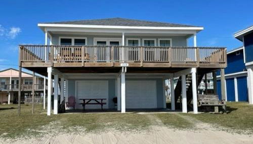 Bermuda Beach Beachfront home - Photo 3