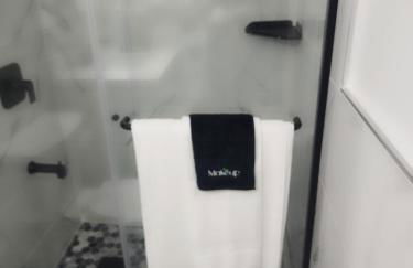 Baldwin, NY 1 Bedroom Apartment Queen Size Bed - Foto 24