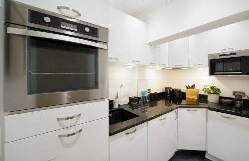 2 Bedr, 3 Beds, 1 Bath Thames, Trafalgar SQ - Foto 15
