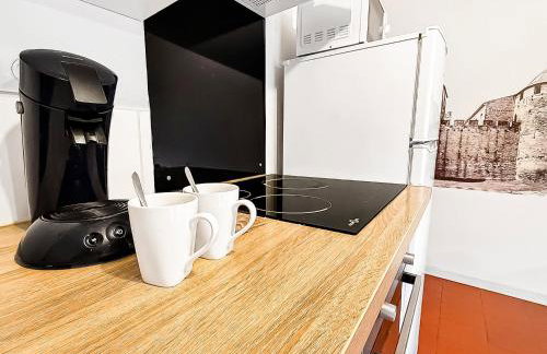Chez Léna - T2 Cosy & Equipé - Proche Cité médiévale - Foto 13