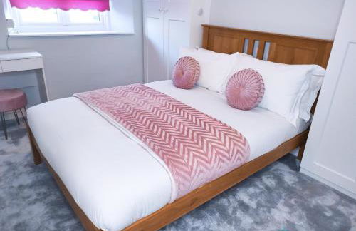 Station Cottage - Gorgeous property with breathtaking views of Neyland Waterway - Photo 13