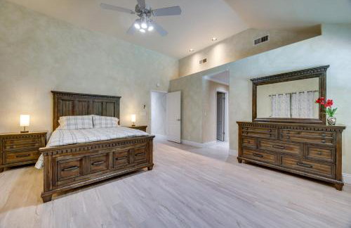 Billiards & Private Pool: Bright Clovis Home! - Foto 12