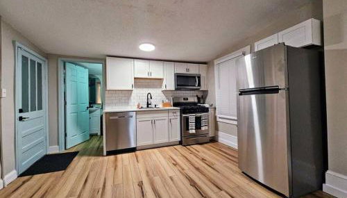 Brickhaven Studio, 1880's Detached Kitchen turned Studio! - Foto 2, stove, dishwasher