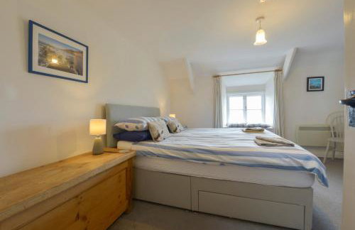 Virginia Cottage - Photo 13