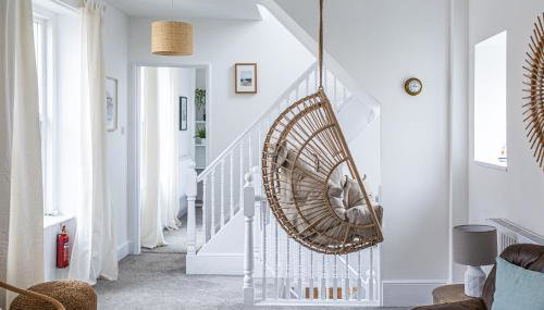 Bright & beautiful 4 bedroom house with sea views - Foto 4