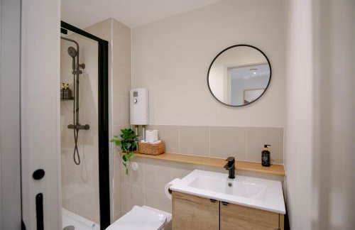 Lindenstone Stylish & Comfortable Stays in the Heart of Maidstone - Foto 21