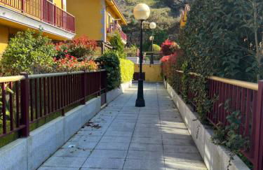 Apartamento en Comillas-Garden Apartment in Comillas - Foto 2