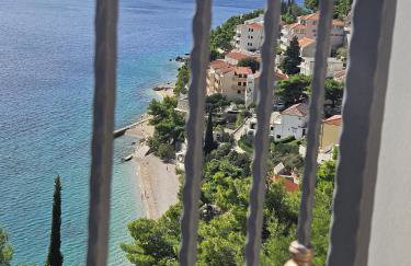 Sea view Apartment - Photo 16