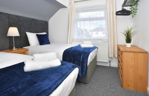 Orion House - sleeps 6, driveway, garden - Photo 34