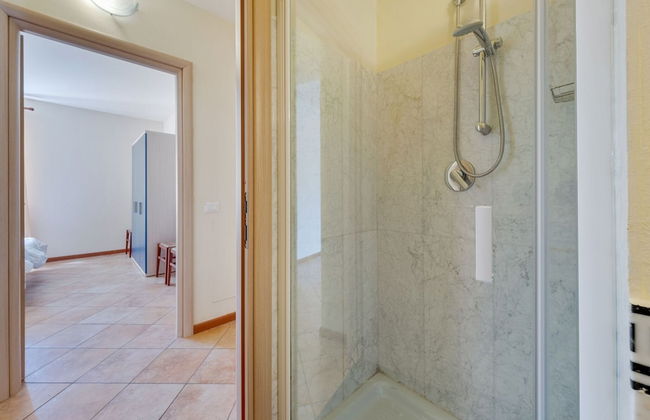 Apartment on Lake Idro With Pool - Foto 21