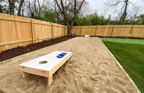 New Listing The Playhouse with Spa Games & More - Photo 3