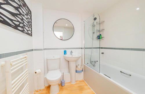 Upgraded 4 Beds Level Access Lifts 2 bath Parking - Foto 21