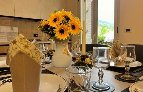 L' Antico Scoglio Appartamenti comfort Nocera Terinese Scalo - 4,7 e 11 Ospiti - Navetta Aeroporto-Stazione & Multi-Destinazioni - Piscina - Spiaggia a 300mt - Giardino e Zona pranzo all'aperto - WiFi & SmartTV - Aria Condizionata - Foto 42