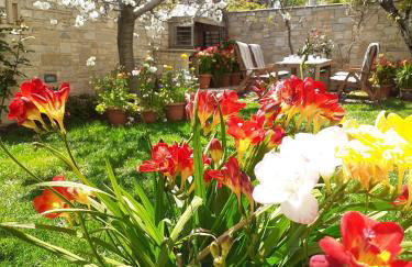 Near the Airport & near the Metro and Suburban station"PEANIA-KANTZA" - Foto 15