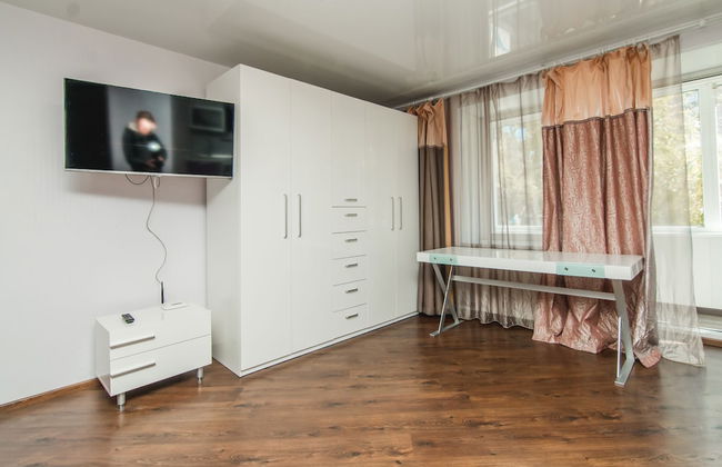 Apartment on Okeanskiy Pr. 90 - Photo 11