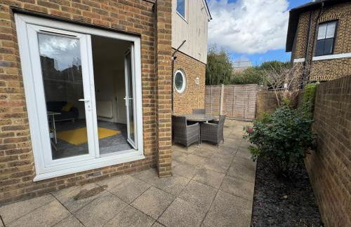 Comfortable, London 1 Bed Garden - Foto 12