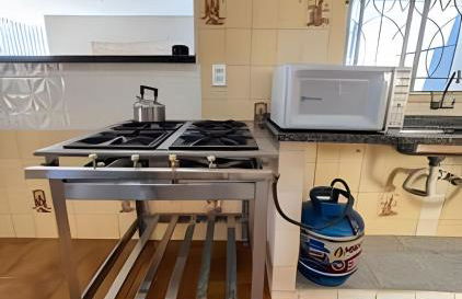 Casa com piscina, área gourmet e espaço p/ festas - Foto 20