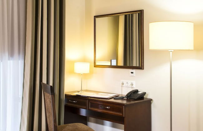 Greguar Hotel & Apartments - Photo 49