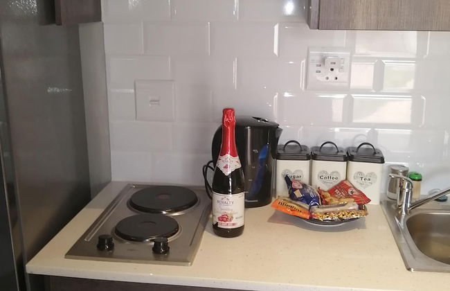 Room in B&B - Immaculate and Beautiful Chalet - Fully Equipped - Photo 8