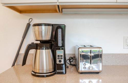 Charming Sonoma Cottage 2BD and 2BA Close to Plaza - Foto 62