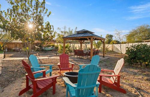 The Hummingbird House, Sauna & Mountain Views! - Foto 11