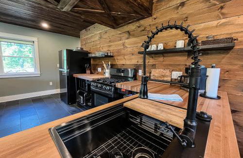 Modern Industrial Farmhouse - The Wayback - Foto 5