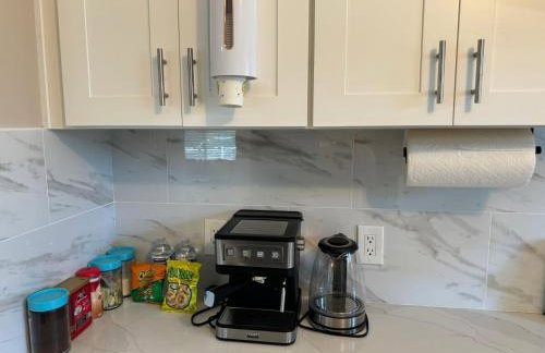 Nice and tranquil house 7 mins away from SFO - Foto 6